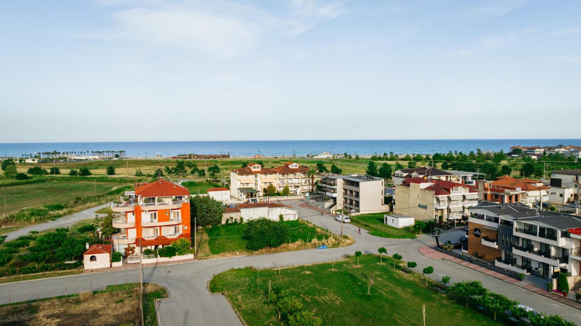 Elizabeth Queen Luxury Rooms Паралия-Катерини Экстерьер фото